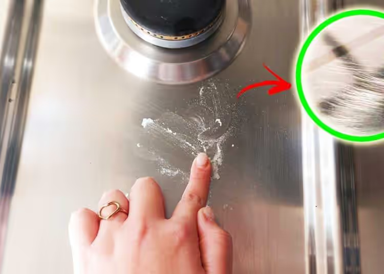 Zerkratztes Kochfeld? Sie können dieses Problem mit diesen 4+1 effektiven Lösungen lösen