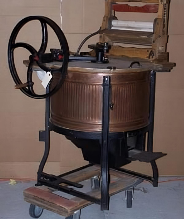 Found this at a yard sale but I have no idea what it is. Thoughts?