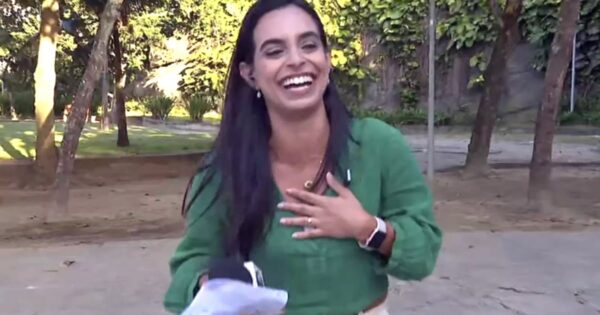 News Reporter Was Live On TV When She Felt A Little Ankle Biter At Her Feet