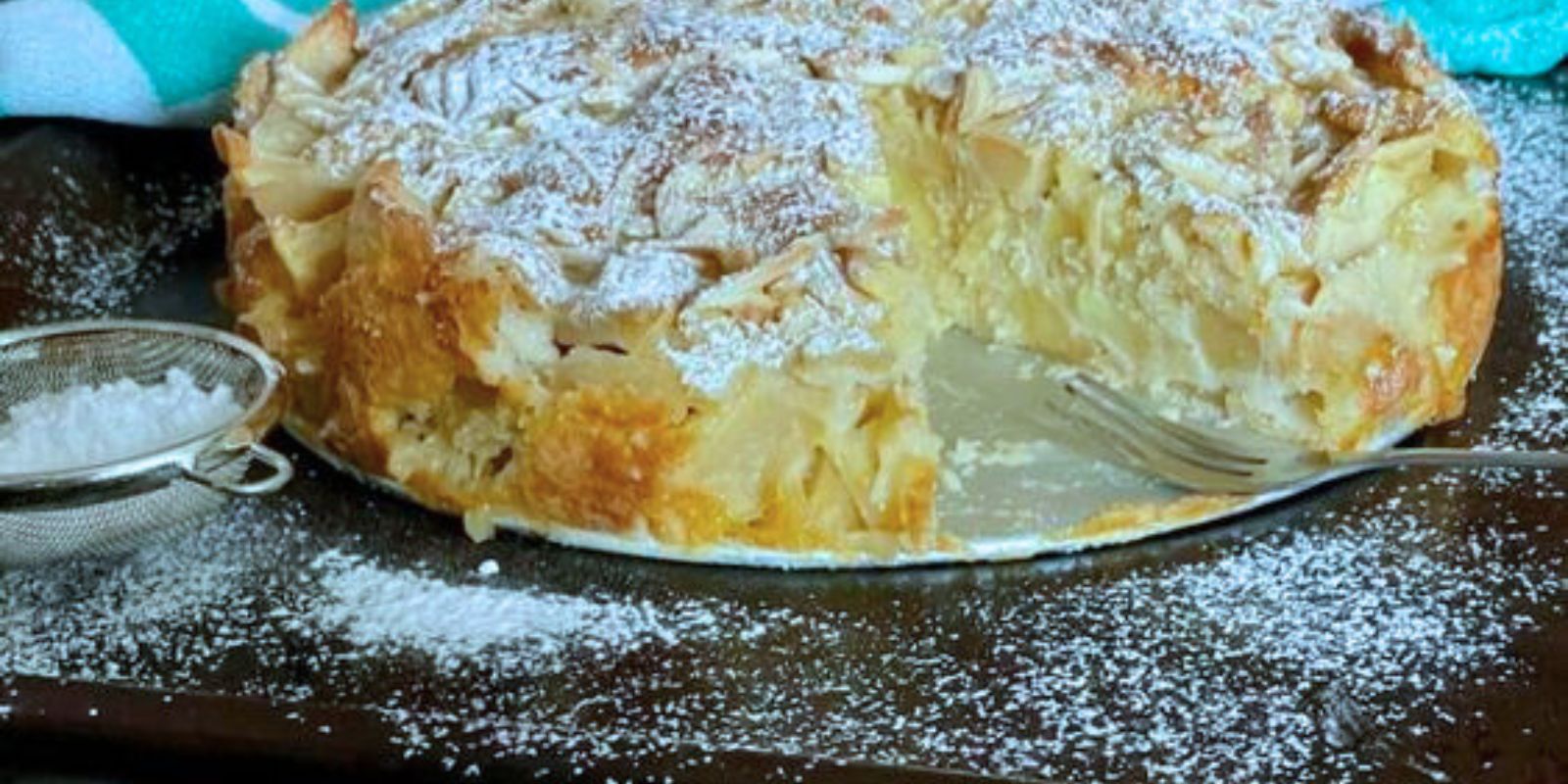 “Schweizer Apfelkuchen mit Pudding: Ein himmlischer Genuss aus der Schweizer Backstube”