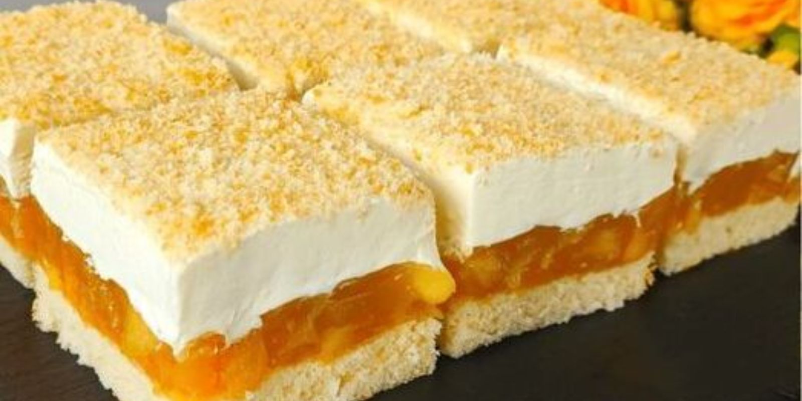 Apfelpudding Schnitten