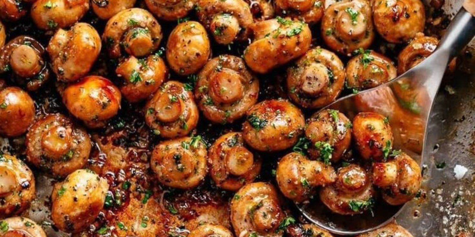 Aromatische Gaumenfreude: Die Vielfalt von Knoblauch-Champignons