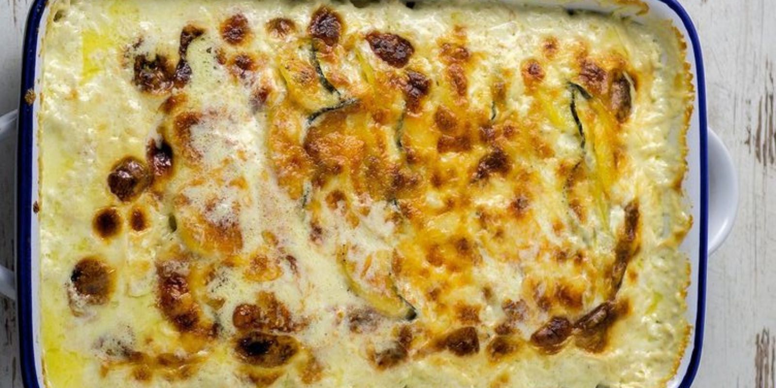 Bechamel-Kartoffeln – Cremige Köstlichkeit aus dem Ofen!