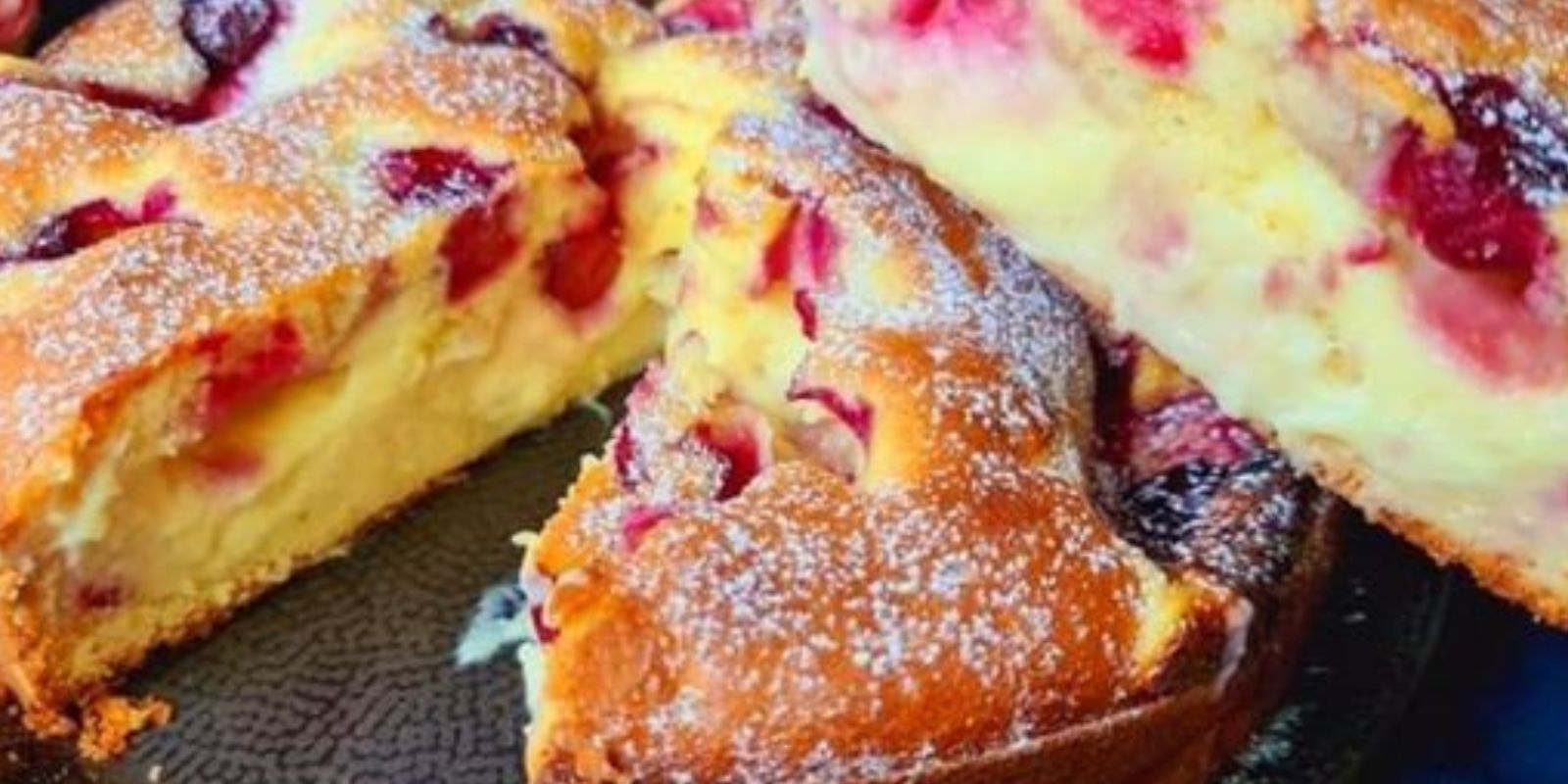 Blitz Kirschkuchen mit Vanillepudding, Fruchtig, saftig und wahnsinnig lecker!