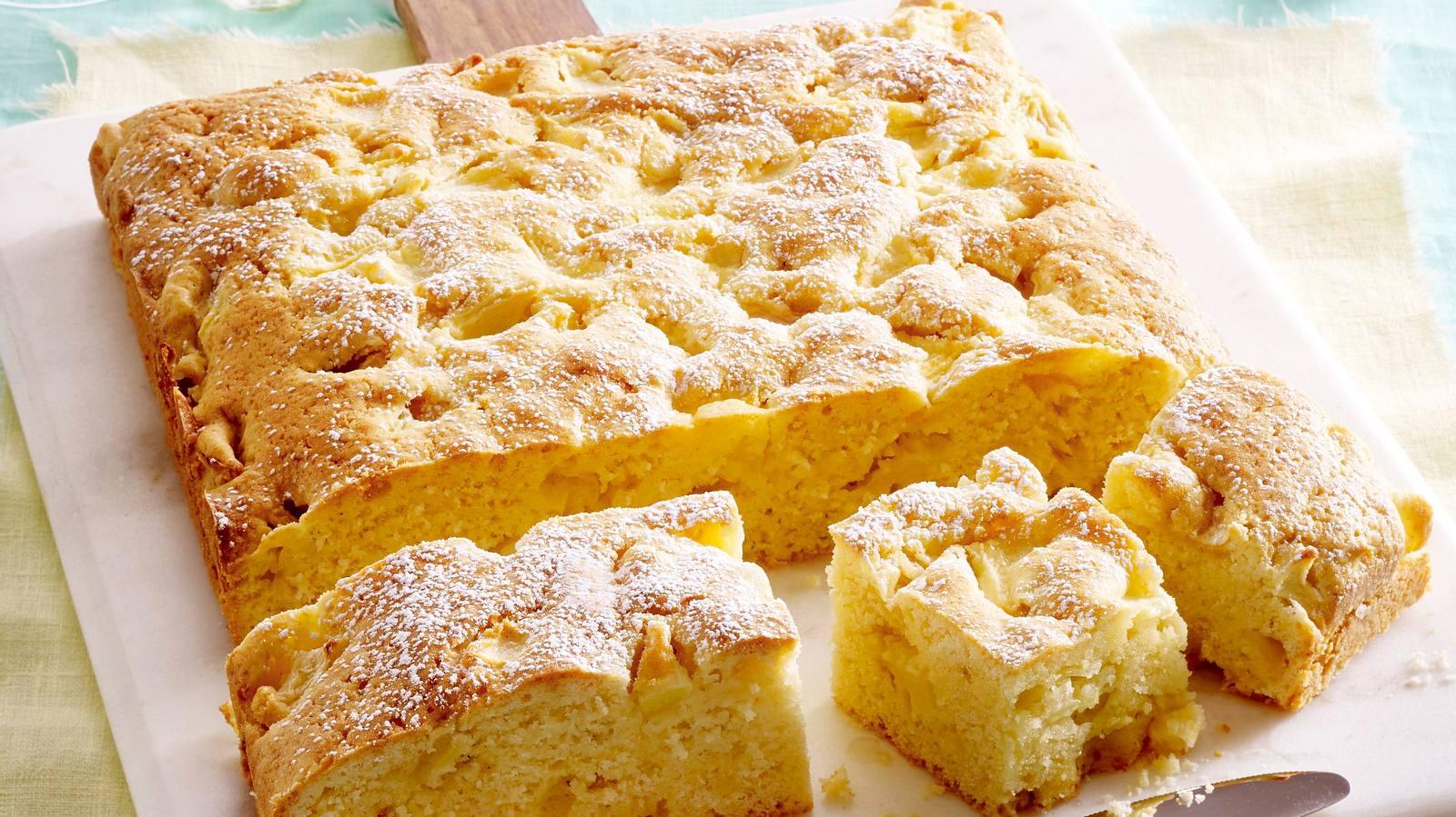 Blitzschneller saftiger Apfelkuchen der immer gelingt