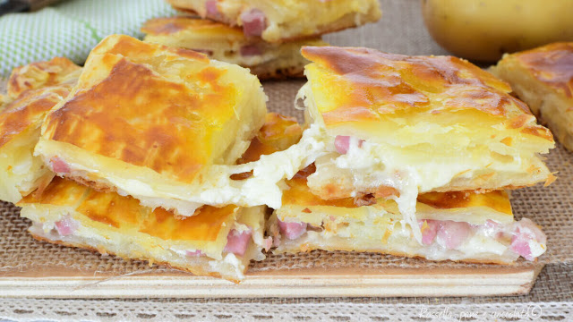 Blätterteigtaschen mit Schinken und Käse, 5 Minuten Zubereitung