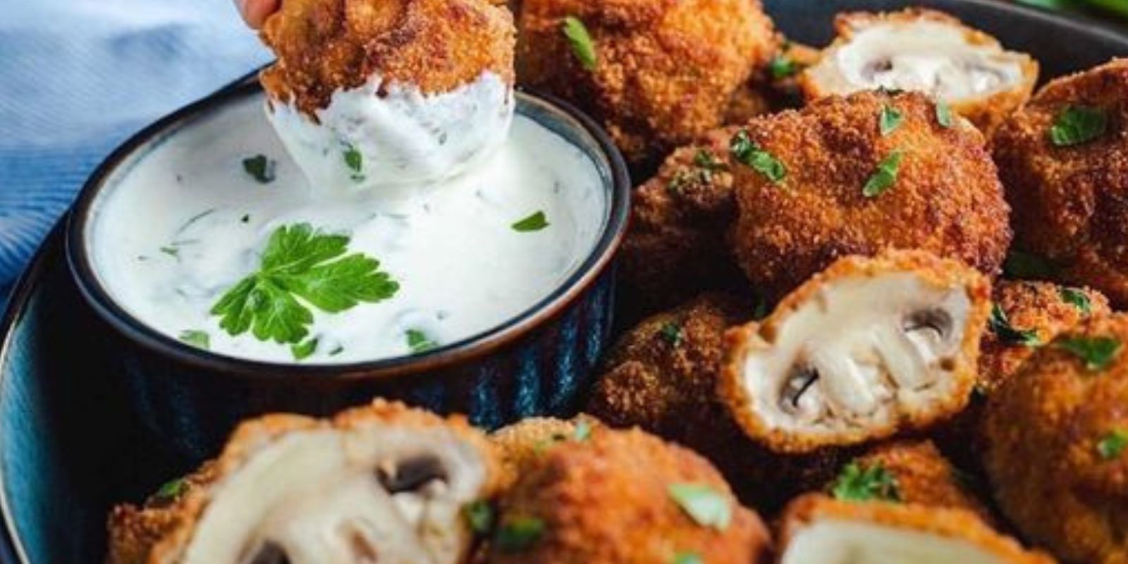 Boahhhh danach ist meine Familie verrückt! – Panierte Champignons und Kräuterquark