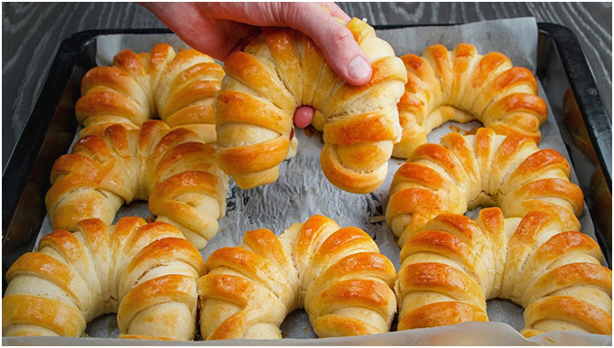 Buttermilchkipferl weich und fluffig wie Watte !