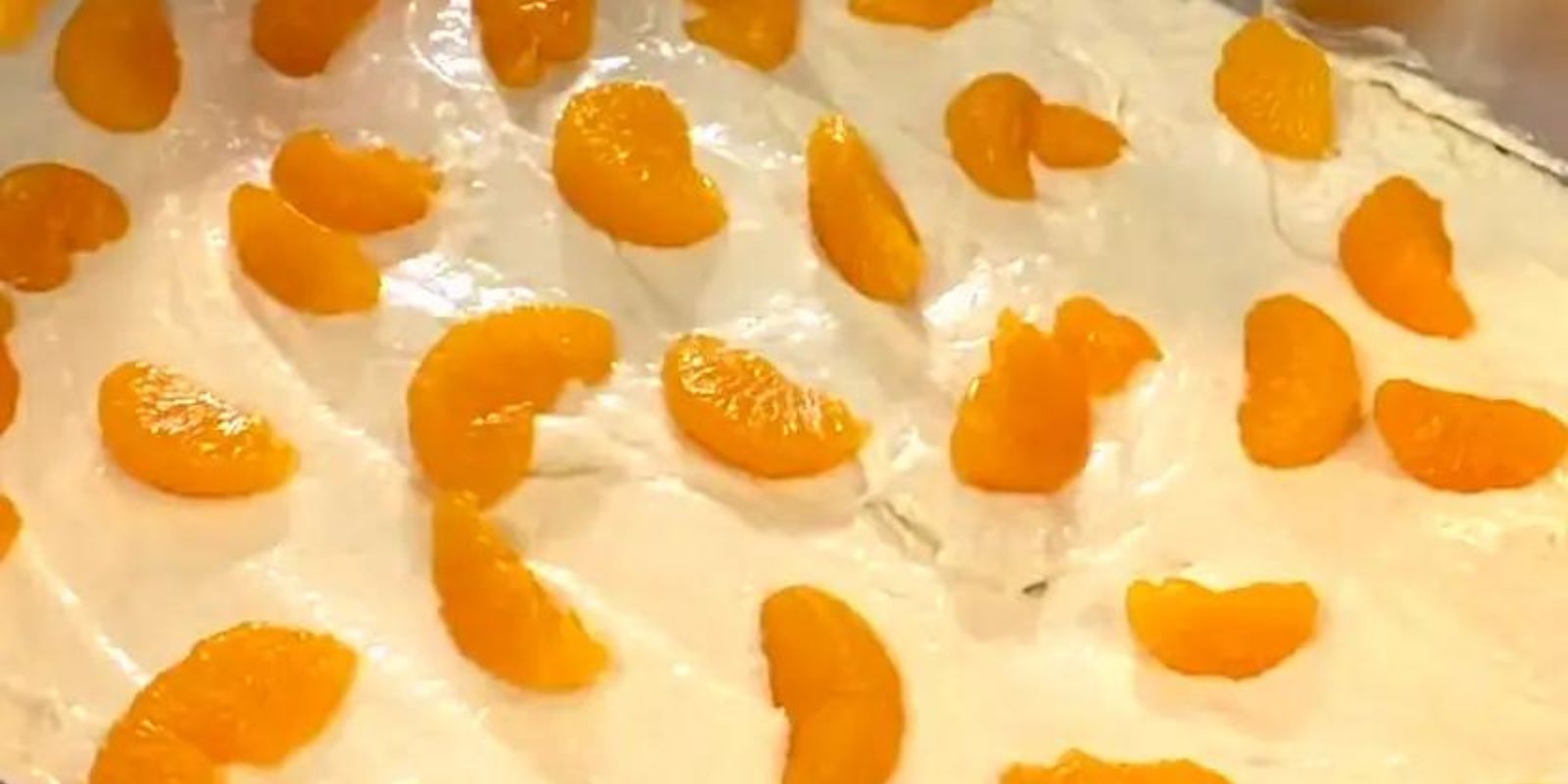 Buttermilchkuchen mit Mandarinen