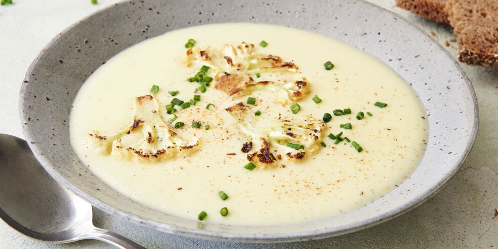 Cremige Blumenkohlsuppe – Wohltat für Gaumen und Seele