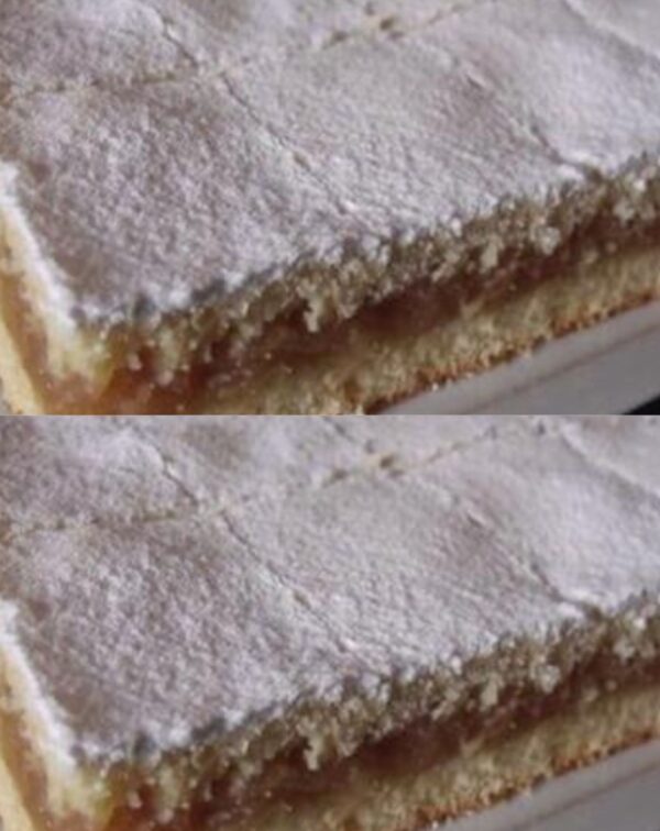 Der perfekte Apfelkuchen mit saurer Sahne: Schmeckt wie bei unseren Großmüttern