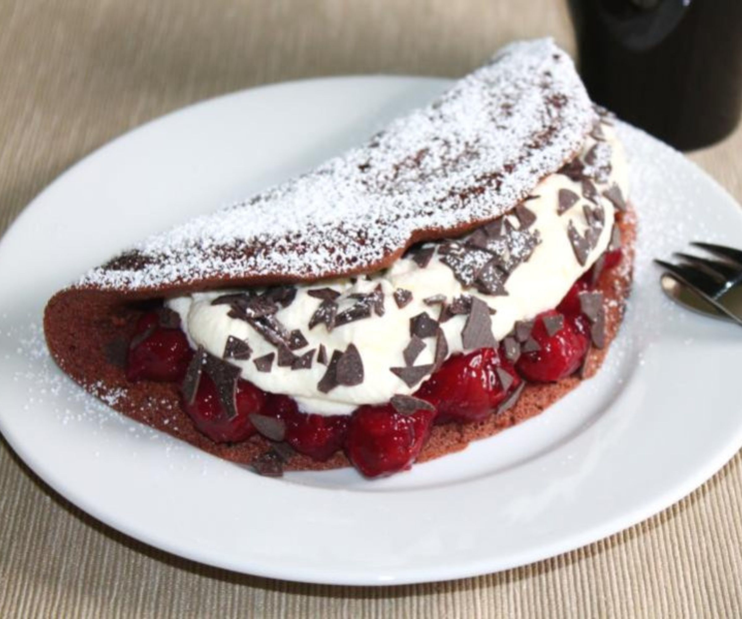 Die Verführung des Gaumens: Schwarzwälder-Kirsch-Omelett