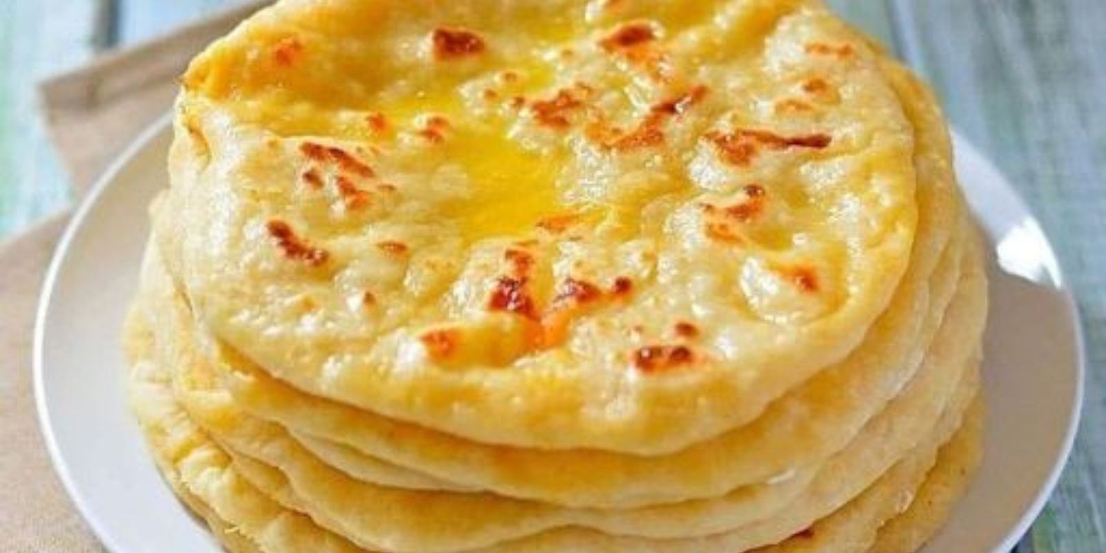 Die ganze Familie ist verrückt danach: Fladen mit 3 Zutaten – Eine Einfache und Köstliche Köstlichkeit