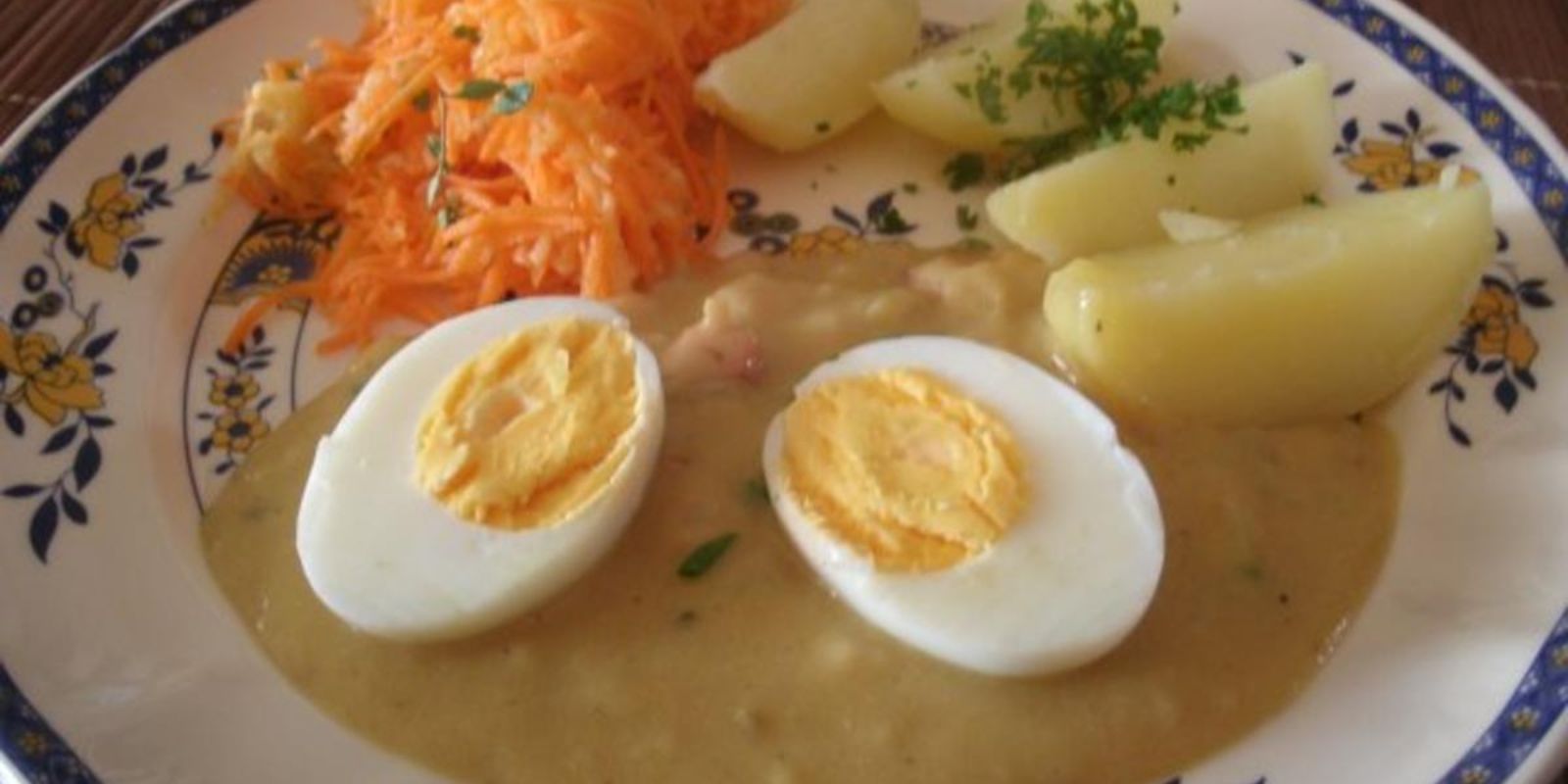 Eier in Senfsauce