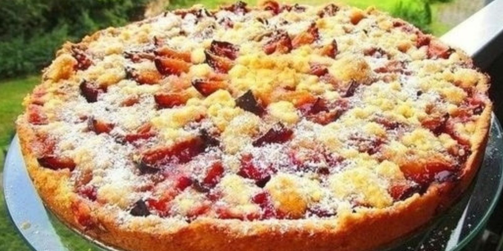 Ein echtes Rezept für Feinschmecker ~ Omas Zwetschgenkuchen mit Zimtstreuseln in 5 Min. zubereitet