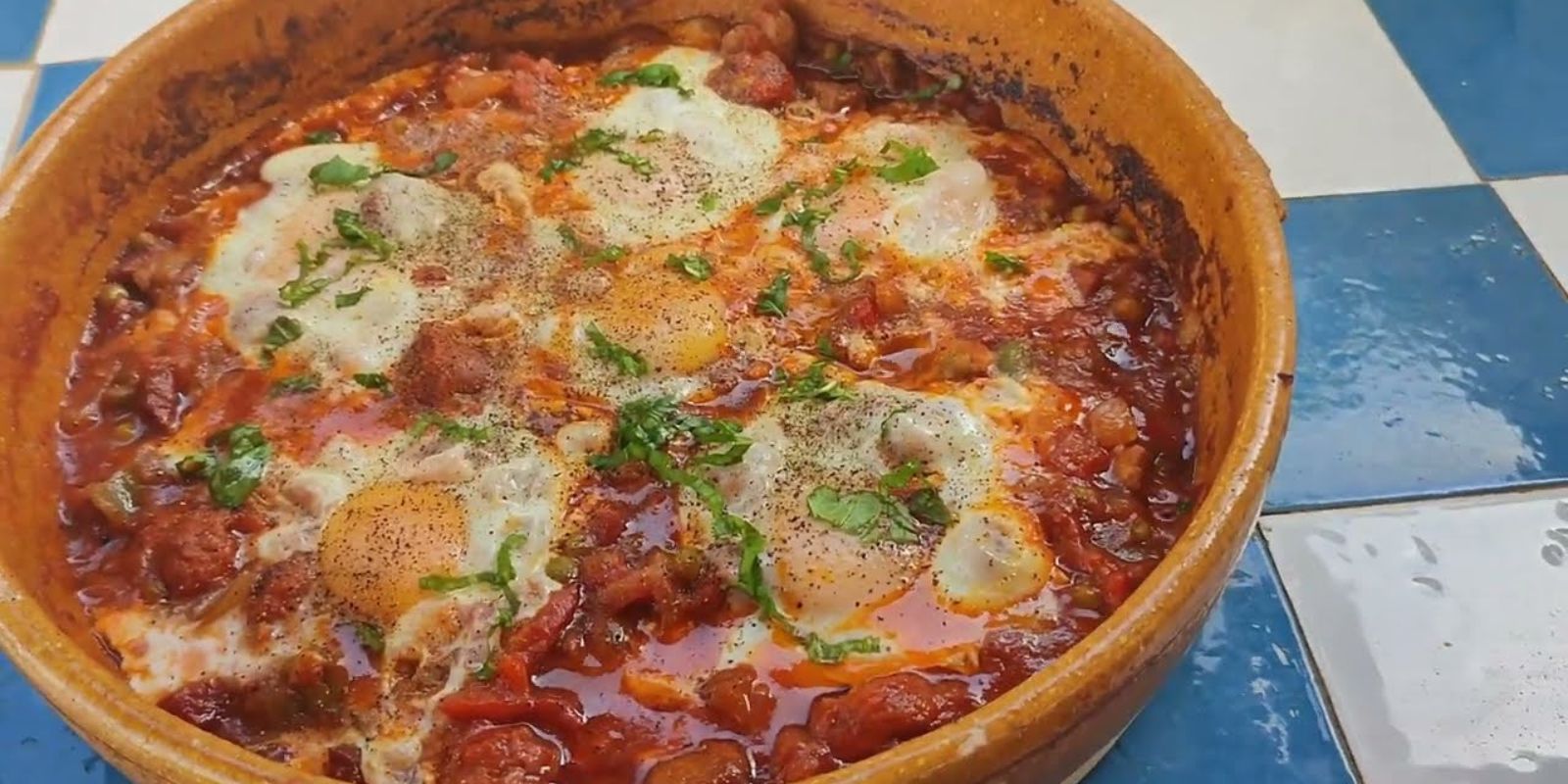 Einfaches Rezept für Eier nach spanischer Art
