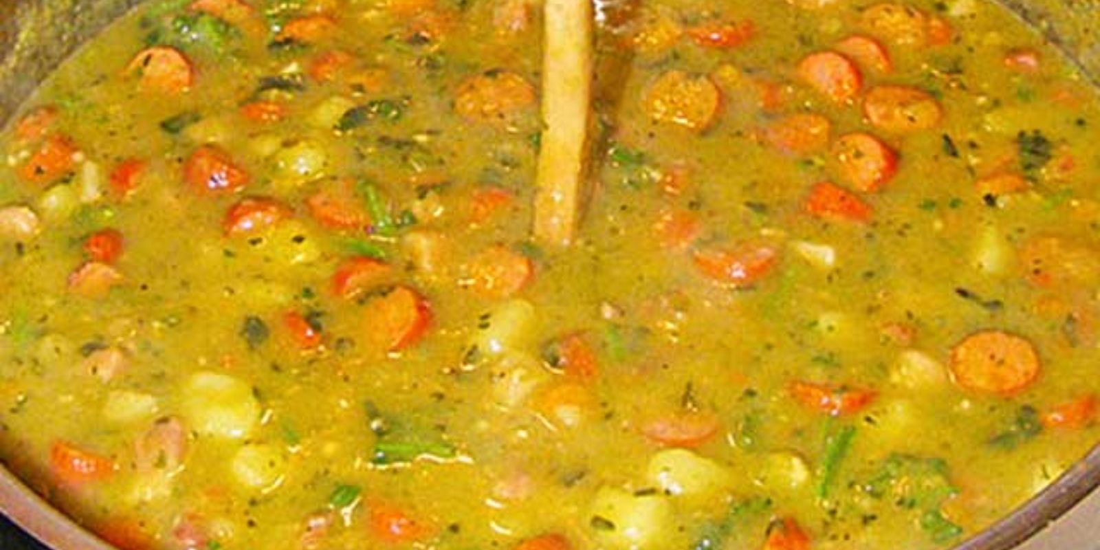 Erbseneintopf nach Bundeswehrart