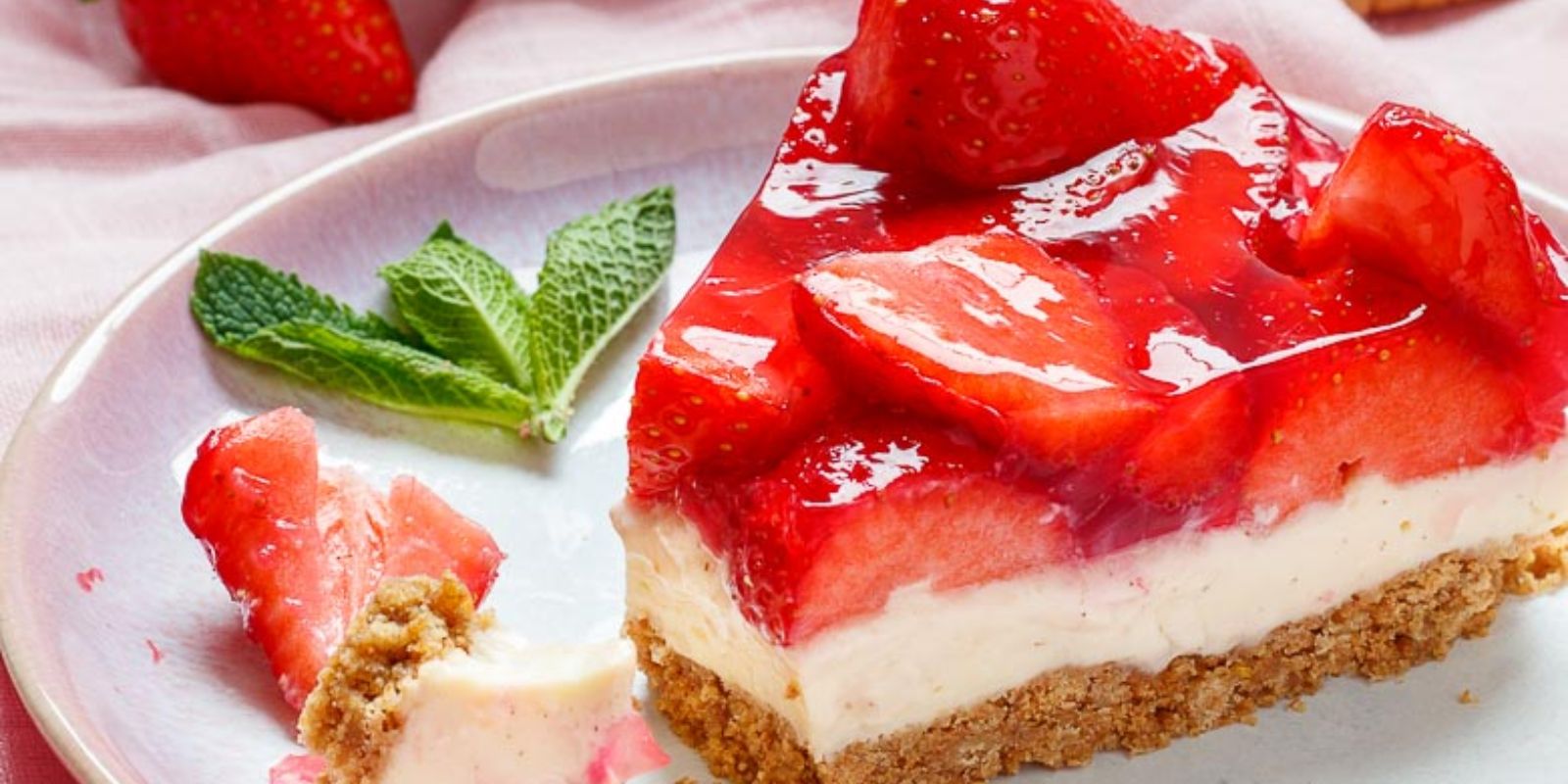 Erfrischender Erdbeer-Quark-Kuchen ohne Backen