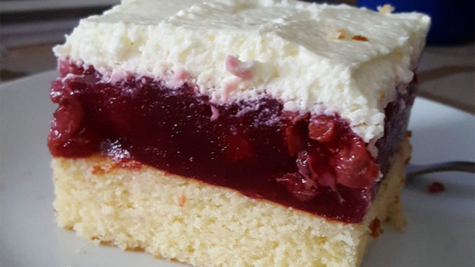 FANTA KIRSCH QUARKSAHNE KUCHEN
