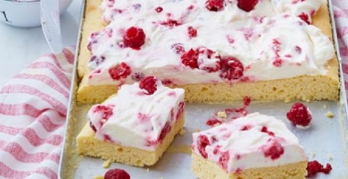 Fantakuchen mit Himbeercreme