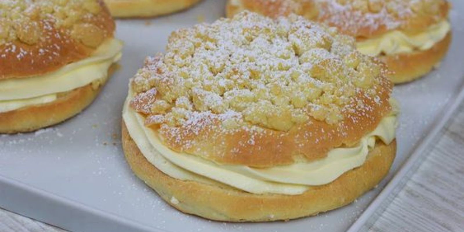 Fantastische Teilchen gefüllt mit Vanillecreme: Ein Fest für die Sinne