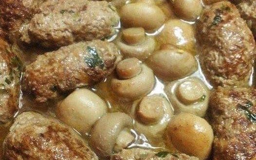Fleischbällchen mit Champignons