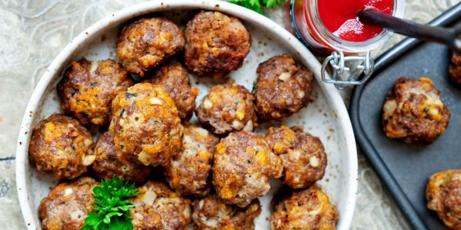 Frikadellen aus dem Backofen (Oven-Baked Meatballs)