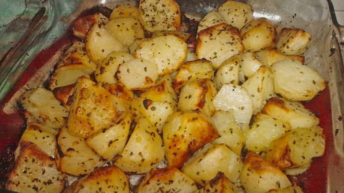 GRIECHISCHE KNOBLAUCHKARTOFFELN, EINFACH UND SUPER LECKER!