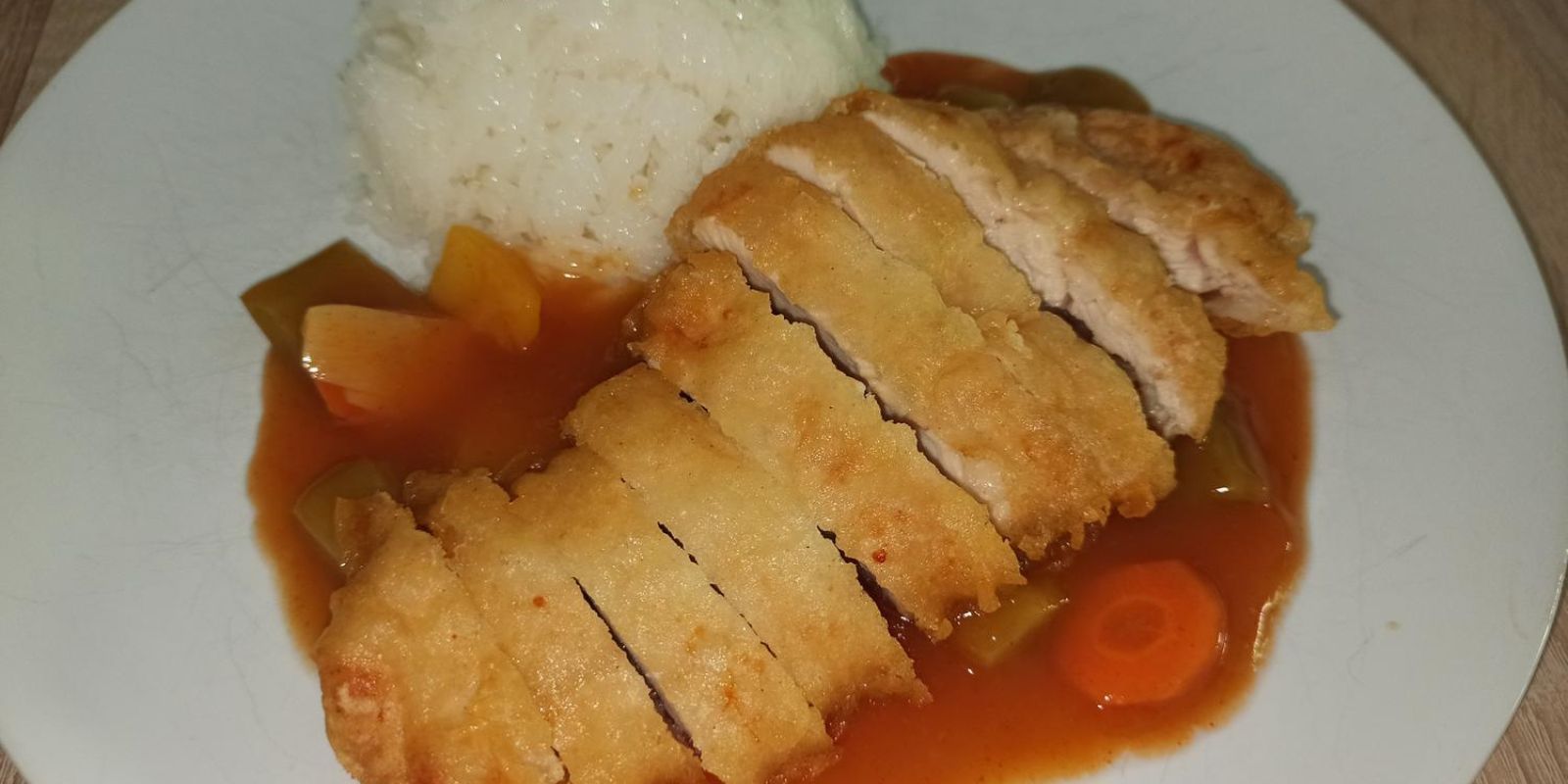 Gebackenes Joghurt-Hähnchen: das Rezept für knusprige und leckere Hähnchenbrust