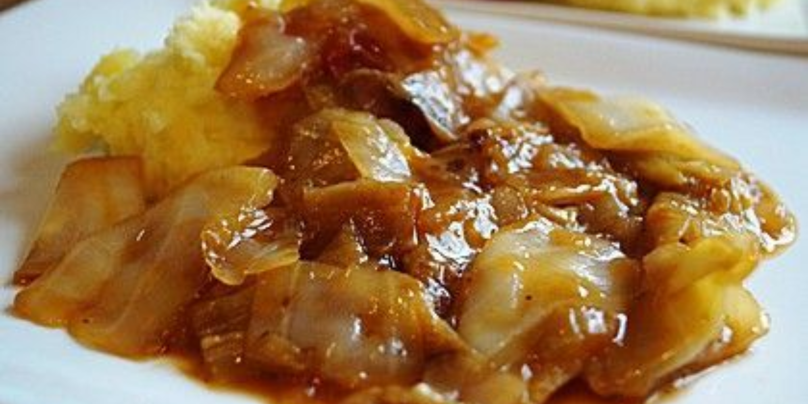 Geschmorter Weißkohl