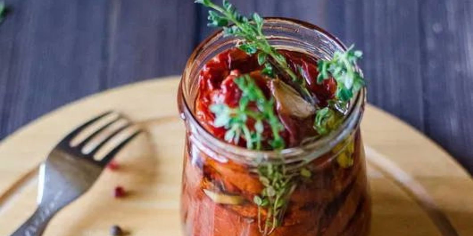 Getrocknete Tomaten in Öl – Sonnenverwöhnter Geschmack aus eigener Herstellung