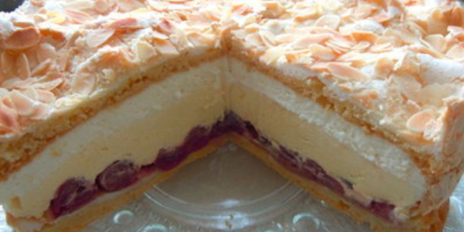 Gewitter-Torte mit Schmand