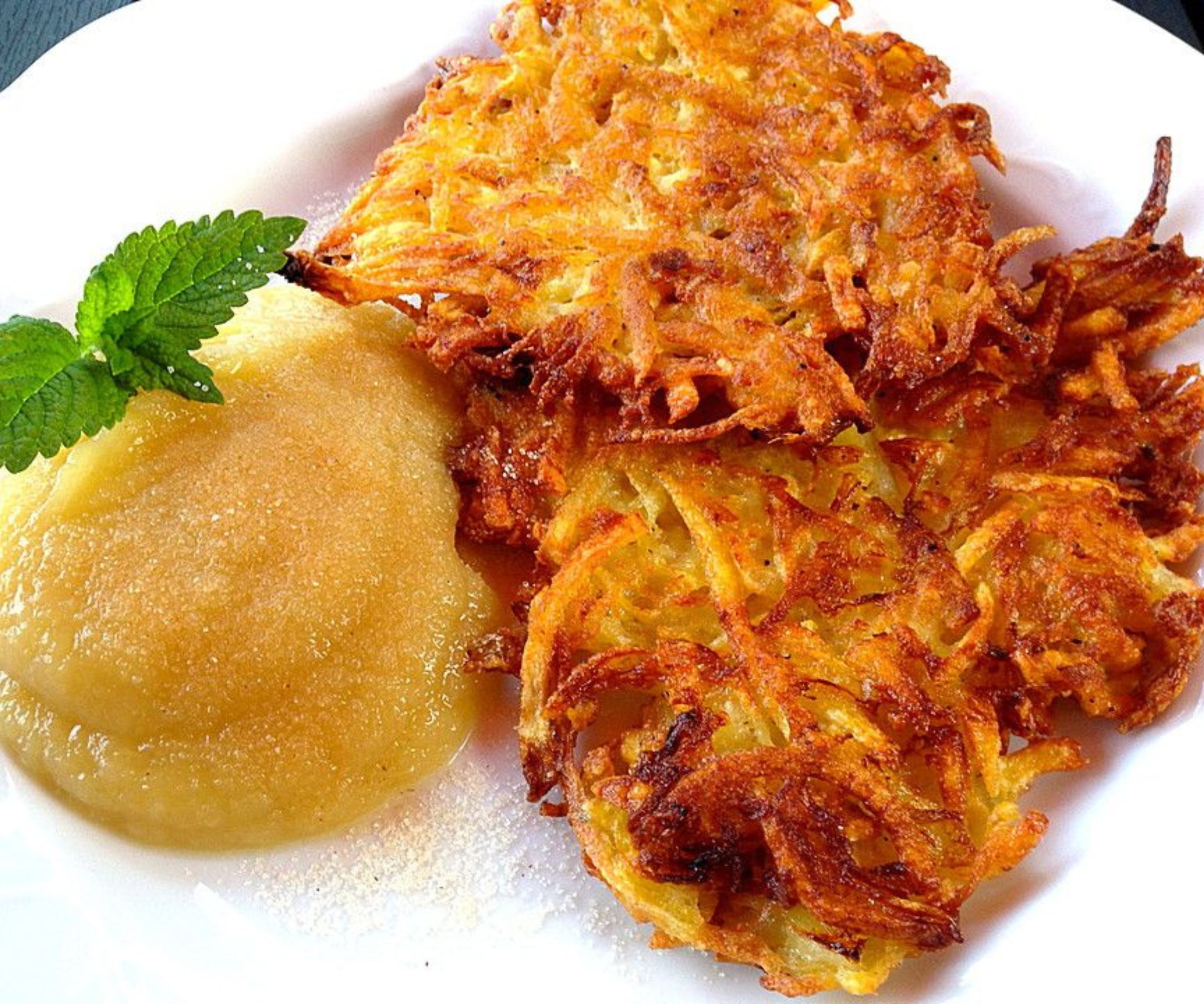 Großmutters Geheimnis: Das perfekte Reibekuchenrezept