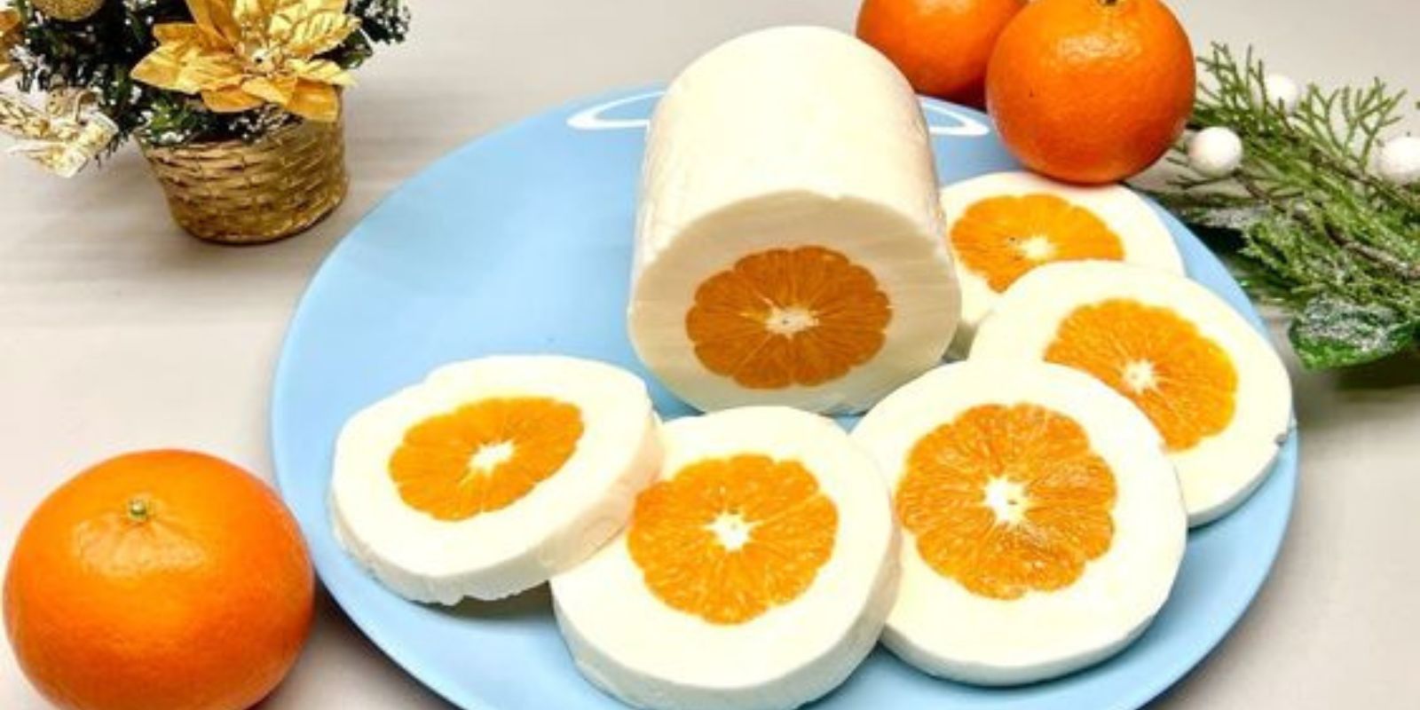 Hier ist ein einfaches Rezept für ein köstliches Mandarinen-Dessert: