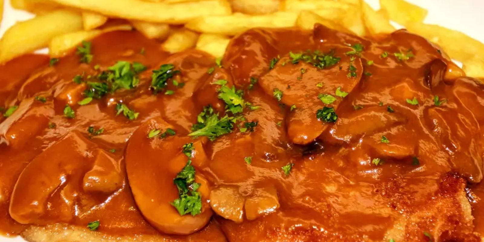 Jägerschnitzel nach Art des Hauses