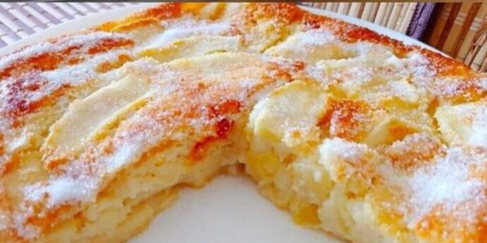 Joghurtkuchen mit Äpfeln so köstlich, dass er auf der Zunge schmilzt!