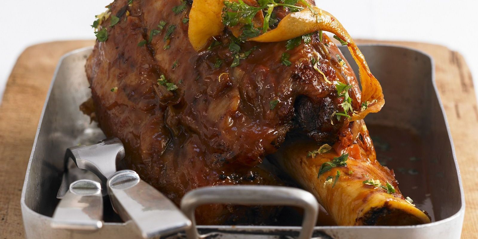 Kalbshaxe auf Sauerkraut