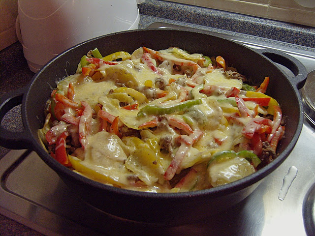 Kartoffel Paprika Pfanne mit Hackfleisch