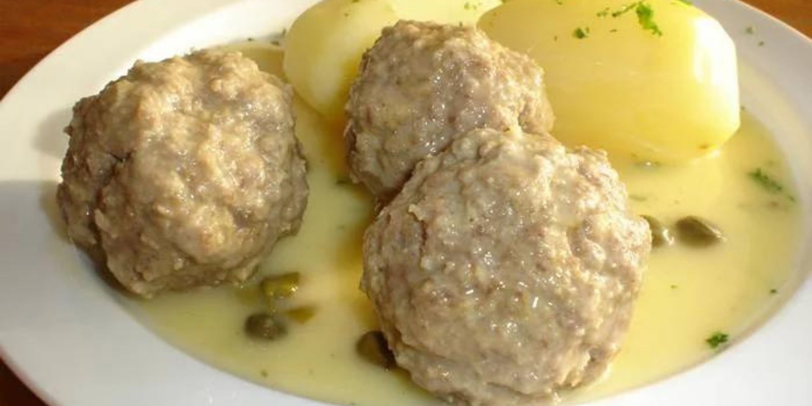 Königsberger Klopse mit Kartoffeln