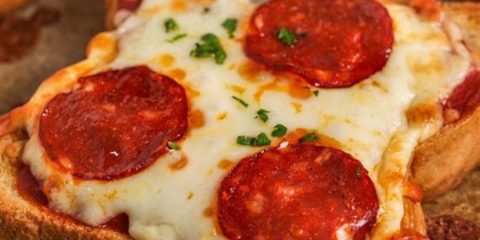 Knusprige Pizza-Genüsse: Pizzatoast