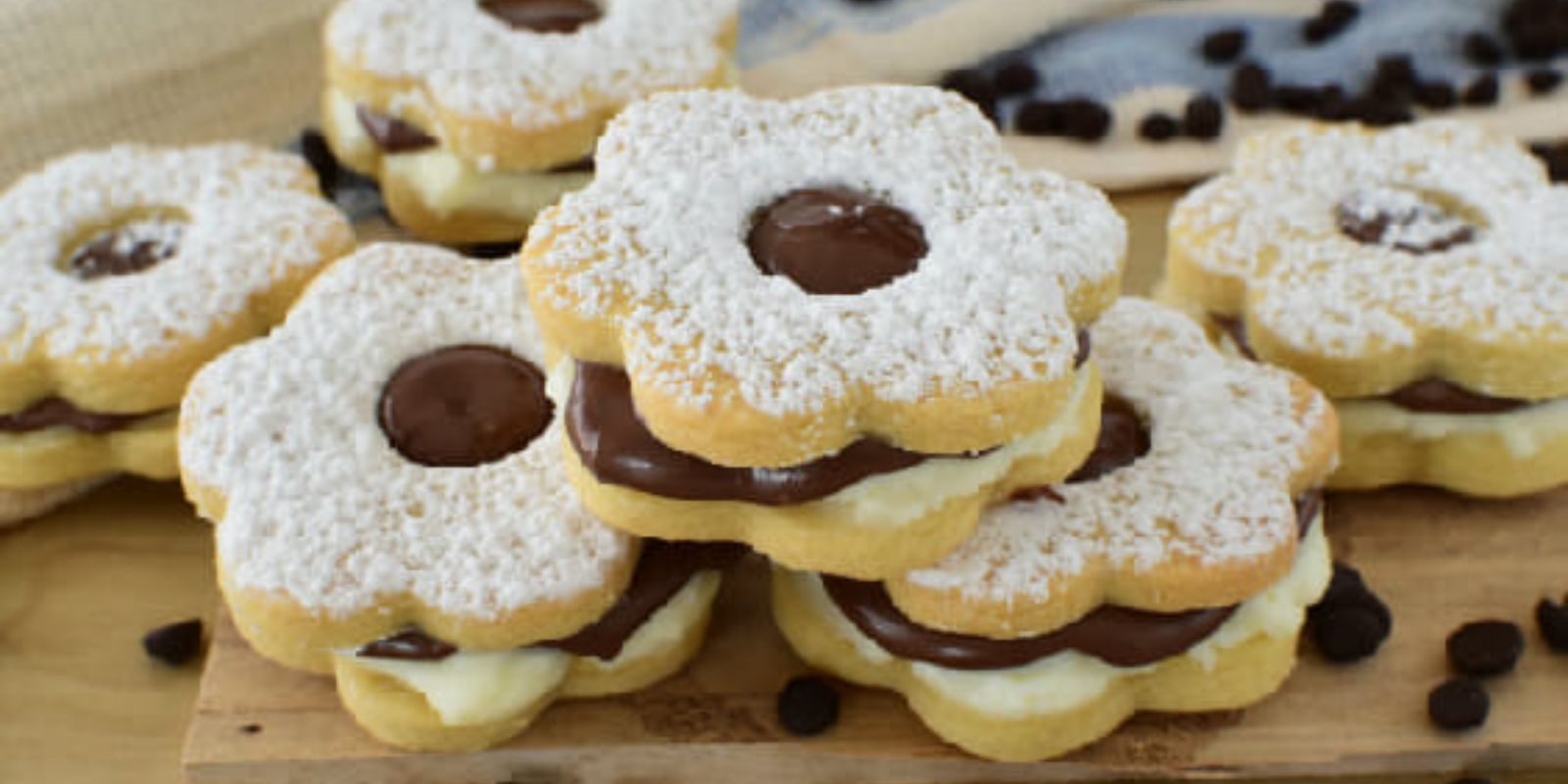 Knusprige Verführung: Kekse gefüllt mit Nutella und Mascarpone