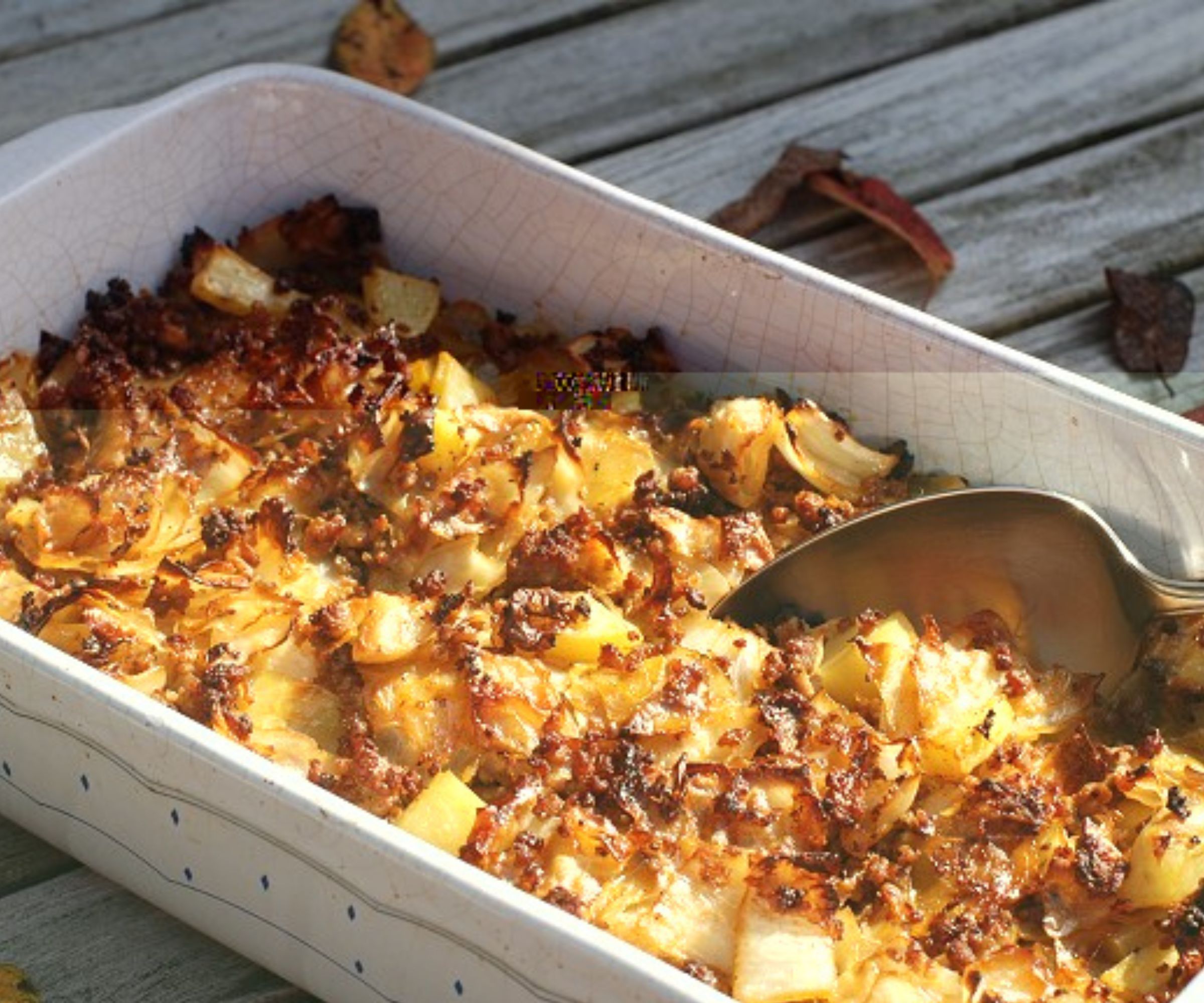 Kohlrouladen-Auflauf im Schongarer: Ein herzhaftes Gericht für die ganze Familie