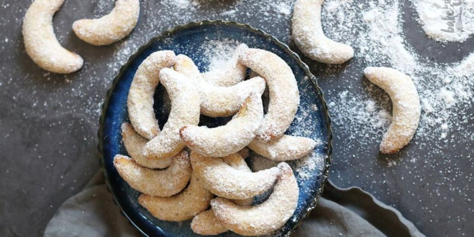 Kokos Sahnekipferl – Zarte Köstlichkeiten für die Weihnachtszeit