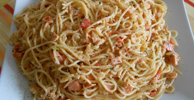 Lachsspaghetti à la Carbonara