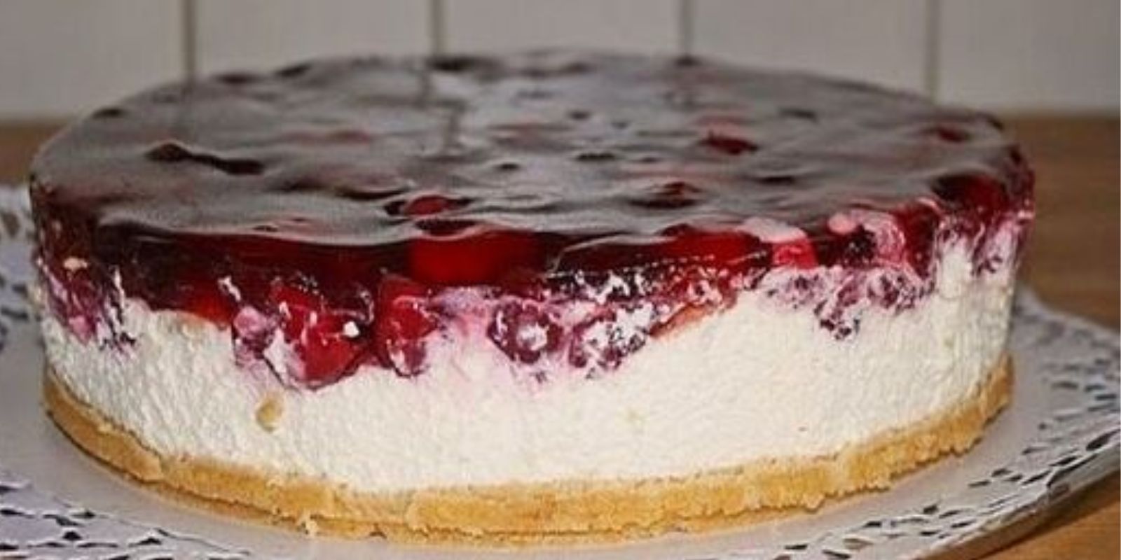 Leicht und Luftig – Windbeuteltorte ohne Backen Rezept