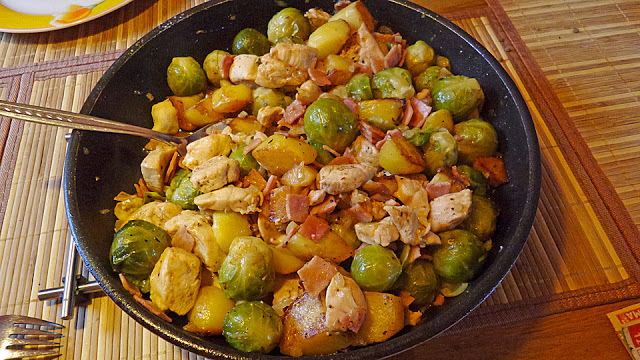 Leichte Bauernpfanne mit Hähnchenbrust