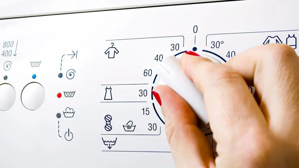 Maschinenwäsche bei 40° ist eine schlechte Idee: Deshalb sollten Sie diese Gewohnheit aufgeben