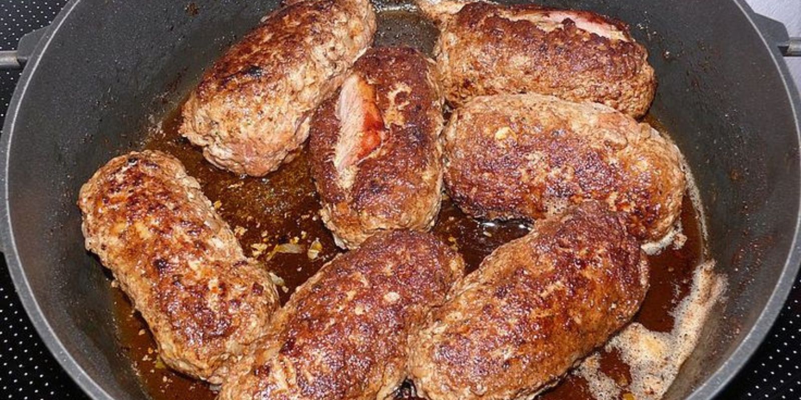 Mhmm leckeres Rezept für Omas Schwarzwälder Hackrouladen