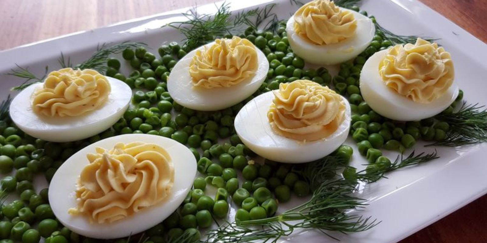 Mimosa eieren met garnalen