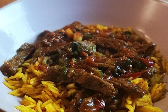 Nüa Pad Kamin – Rindfleisch mit frischer Kurkuma